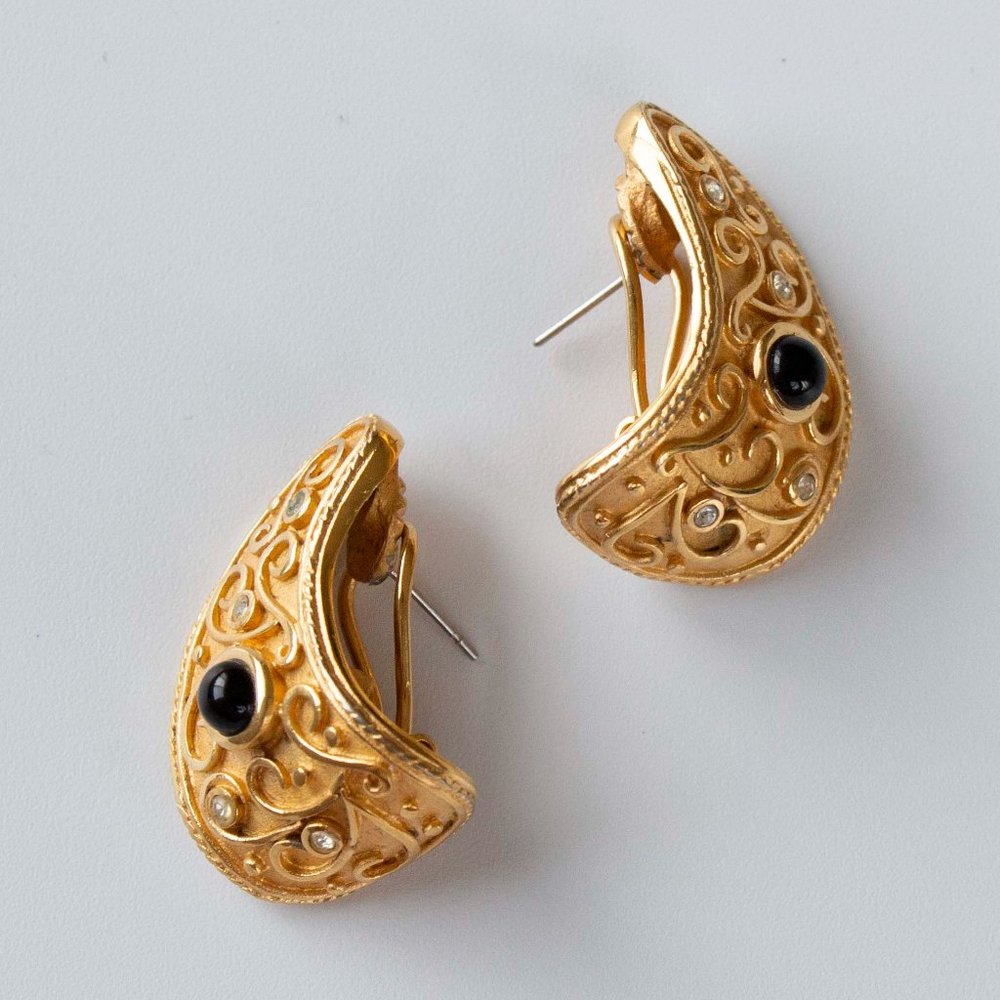 Filigree Textured Studded Gold English Lock Earrings